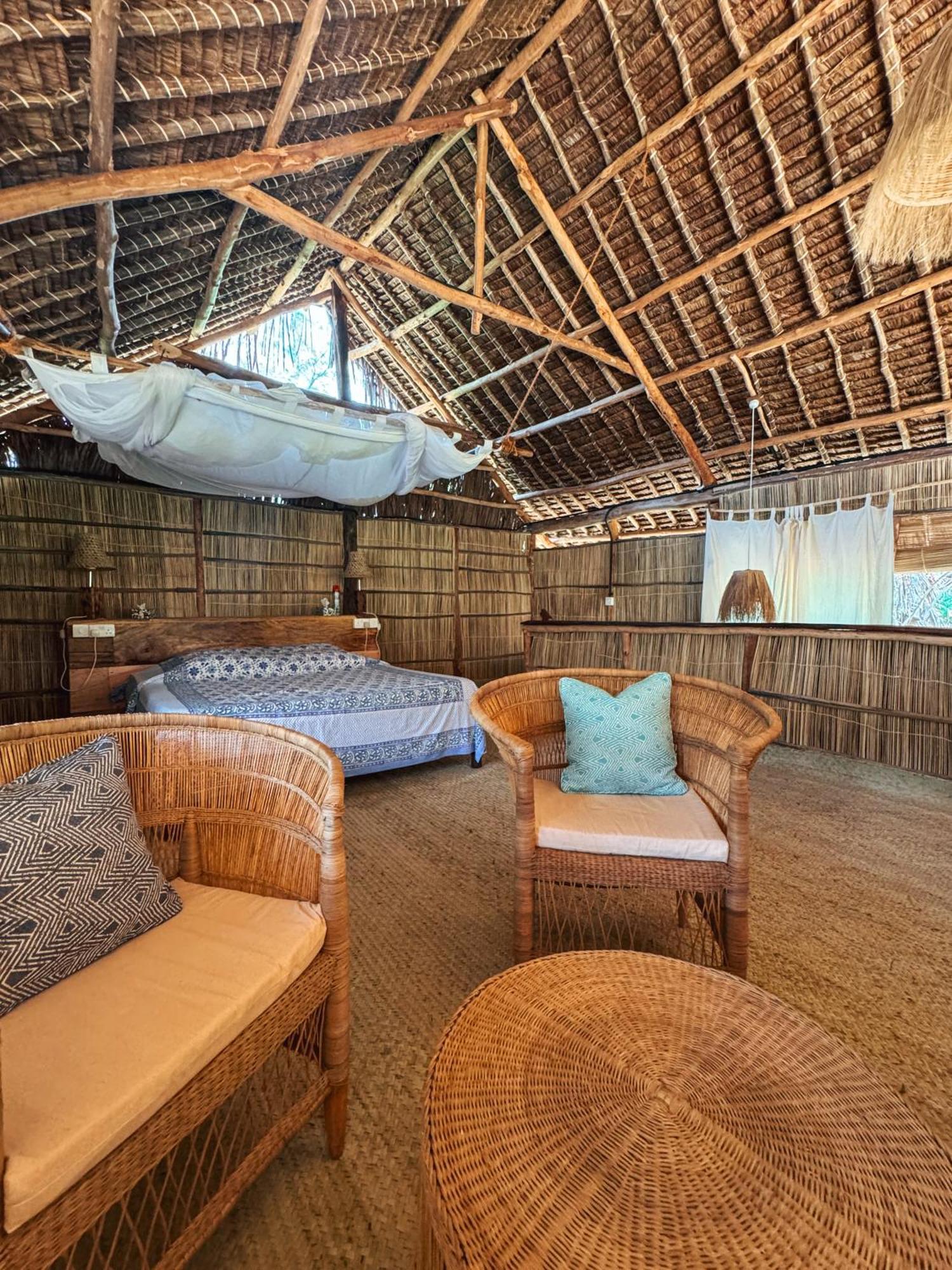 Che Shale Hotel Mambrui Bagian luar foto